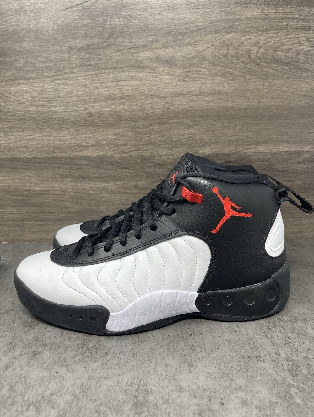 Air Jordan Jumpman Pro Size 8.5 Mens White Black Varsity Red Basketball DN3686